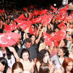 Antalya’da olta ile uçurtma uçurdu, görenler hayran kaldı – Birlik Haber Ajansı